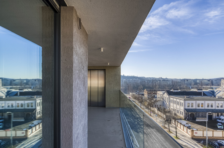 Byt 4+kk s terasami a autovýtahem, Praha 7 - Holešovice