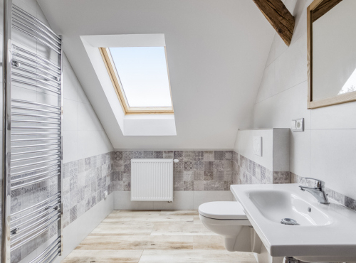 Sale - Historic farmstead, Central Bohemia - Lhotka u Horoměřic