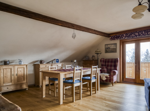 Sale - Historic farmstead, Central Bohemia - Lhotka u Horoměřic