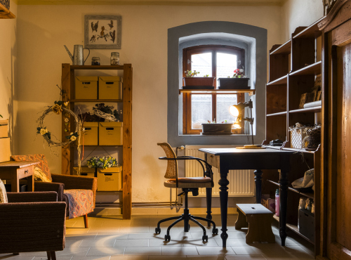 Sale - Historic farmstead, Central Bohemia - Lhotka u Horoměřic